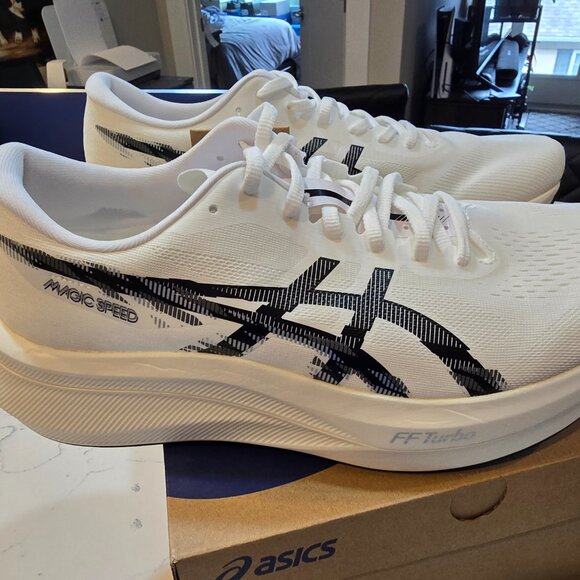 Asics Magic Speed 4 Running White Black 1011B875-101 Men's Size 12 NEW - Picture 4 of 14